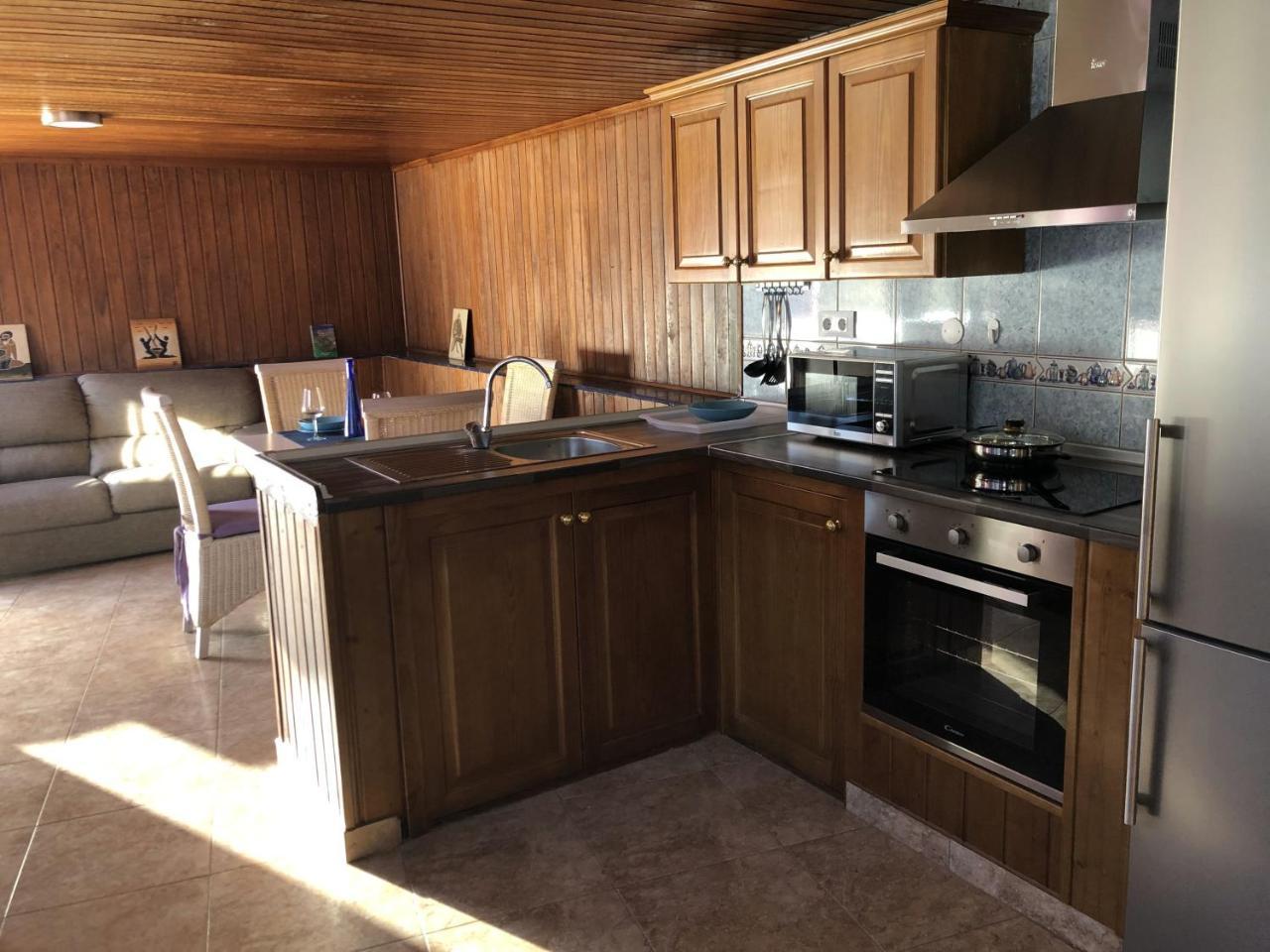 Apartamentos Acoran โมกัน ภายนอก รูปภาพ