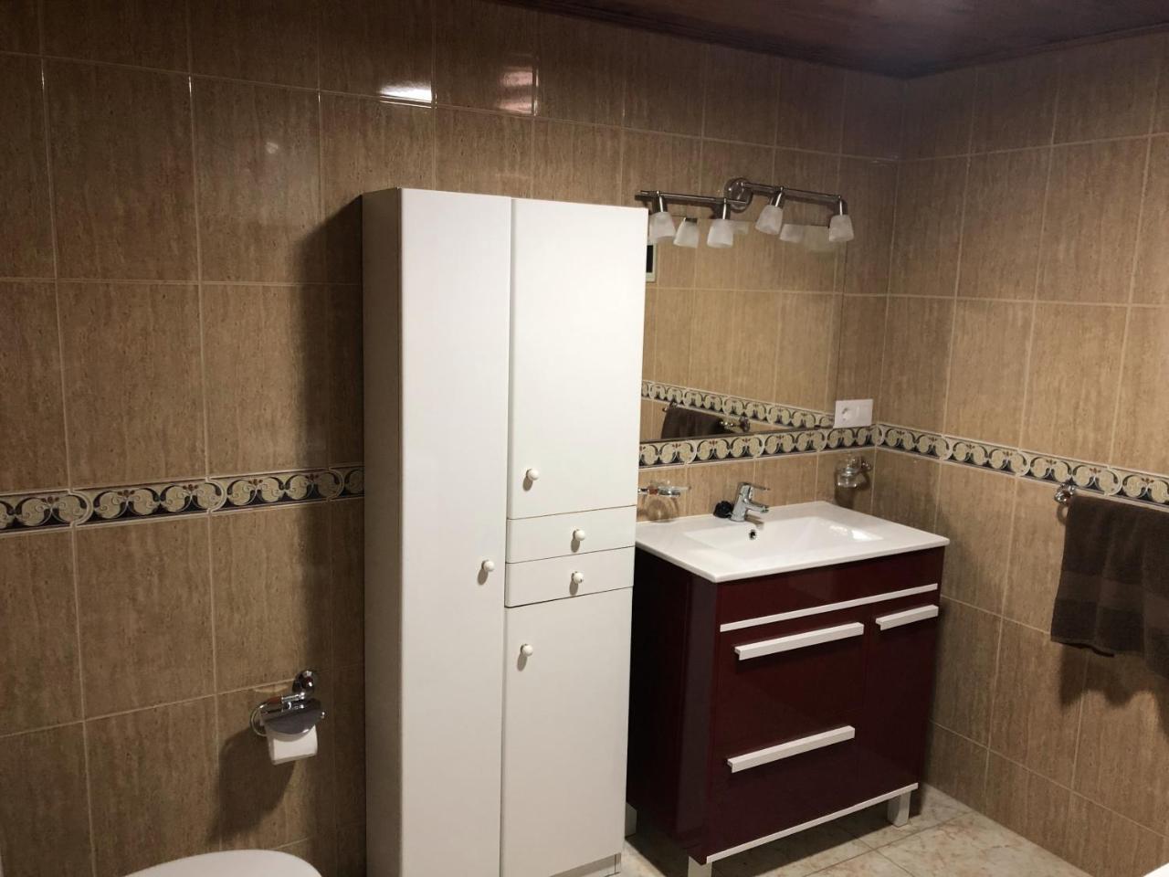 Apartamentos Acoran โมกัน ภายนอก รูปภาพ