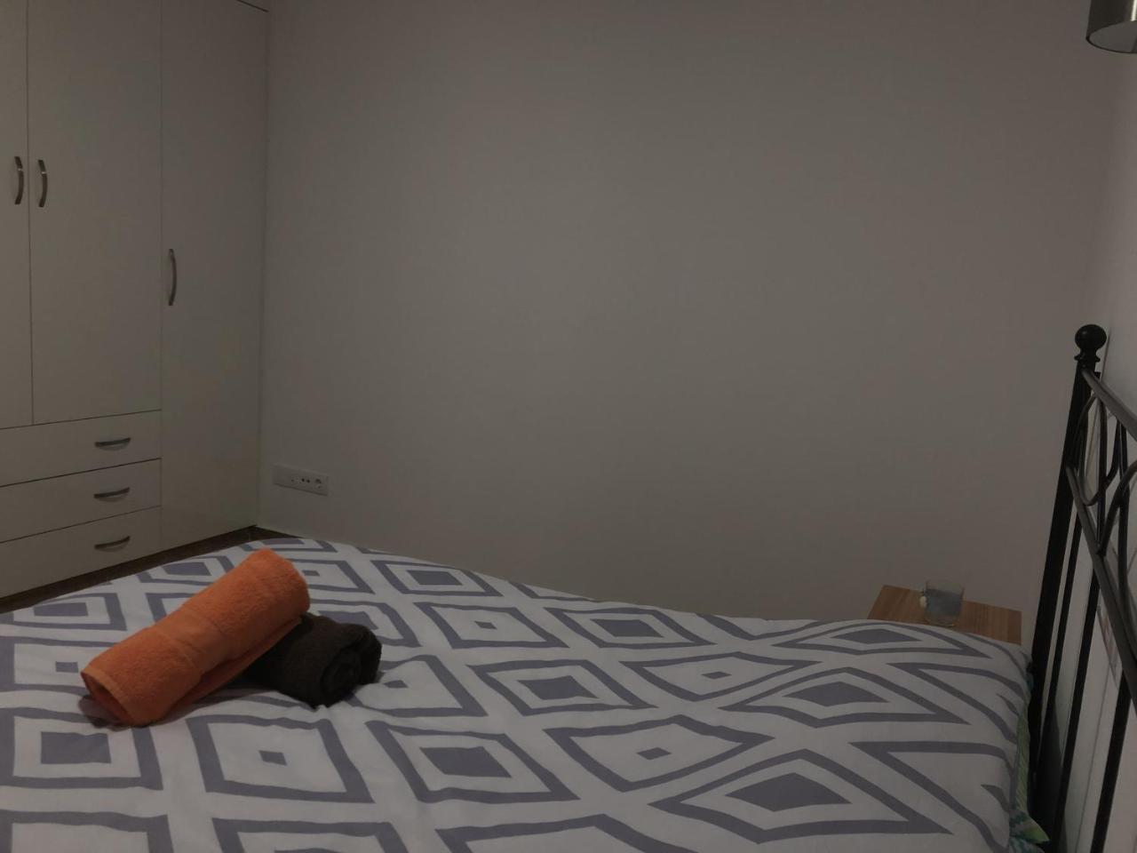 Apartamentos Acoran โมกัน ภายนอก รูปภาพ